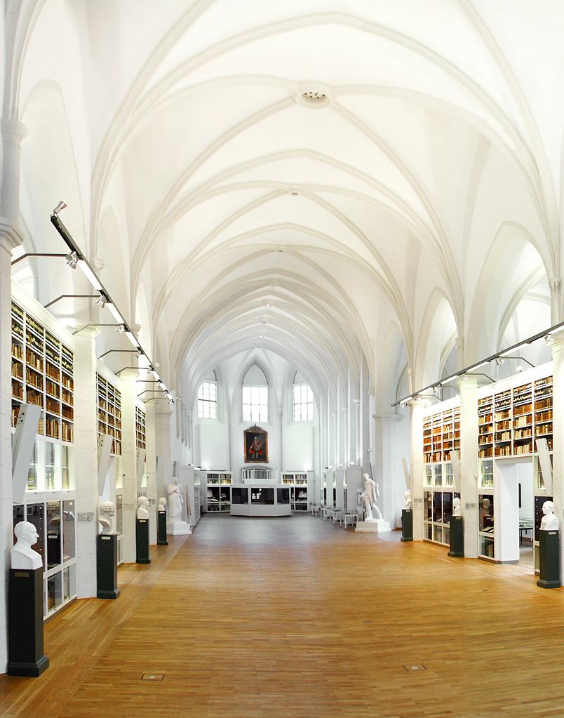 Die historische Uni-Bibliothek in Göttingen